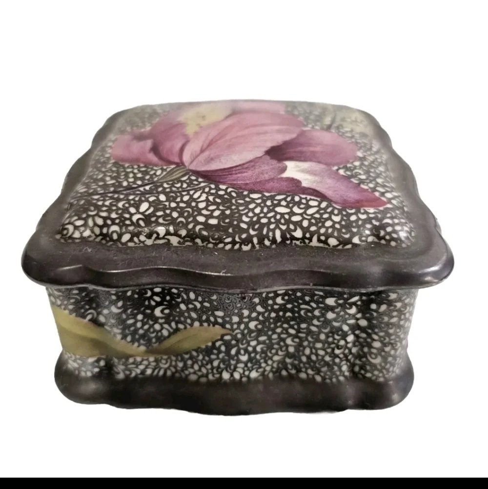 Rosenthal Bahnhof Selb Germany Handgemalt Porcelain Floral Jewelry Trinket Box